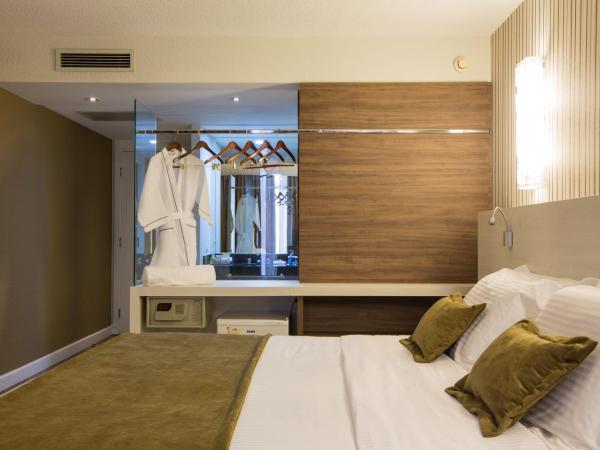 Radisson Hotel Curitiba : photo 7 de la chambre business class queen non smoking