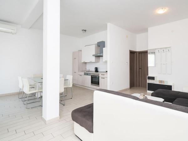 Apartments Grubišić - Šibenik - parking included : photo 7 de la chambre appartement 1 chambre