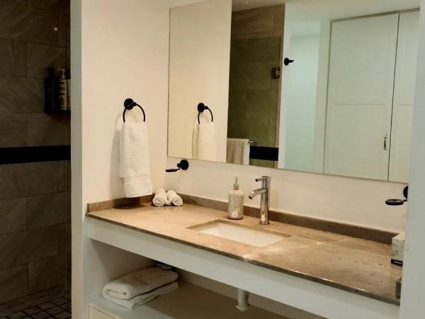 Morgan Residences 1 Bedroom Studio : photo 9 de la chambre studio lit king-size