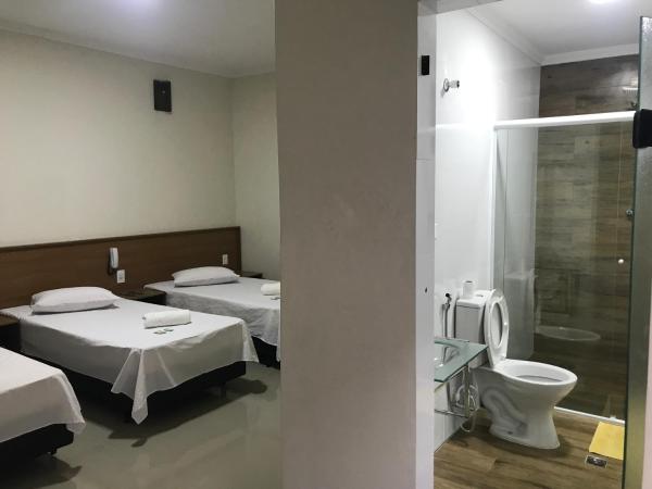 Hotel Apulia Vila Carrão : photo 1 de la chambre chambre triple avec vue