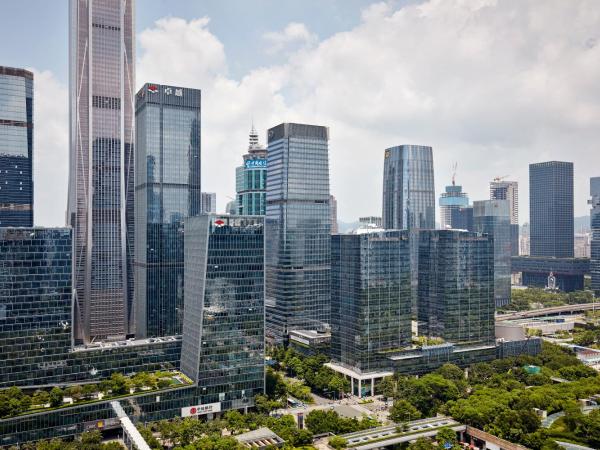 The Ritz-Carlton, Shenzhen, Nearby Futian CBD, Convention & Exhibition Center, Futian Railway Station, Outdoor swimming pool, CNY300 SPA voucher : photo 6 de la chambre suite club junior