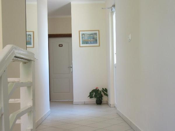 Süle Apartments & Rooms : photo 5 de la chambre appartement supérieur (2 adultes)