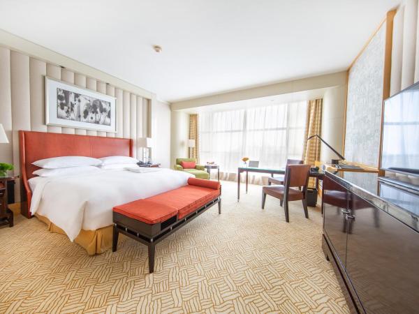 The Ritz-Carlton Beijing, Financial Street : photo 1 de la chambre chambre lit king-size deluxe - vue sur ville