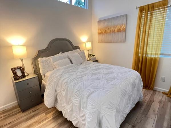 New 2 Bed/1 Bath Private Luxury Guest House : photo 3 de la chambre chambre double deluxe
