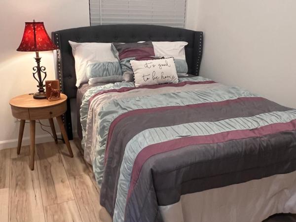 New 2 Bed/1 Bath Private Luxury Guest House : photo 2 de la chambre chambre double deluxe