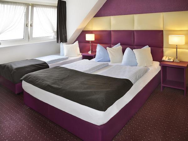 Hotel Am Wehrhahn : photo 9 de la chambre chambre triple