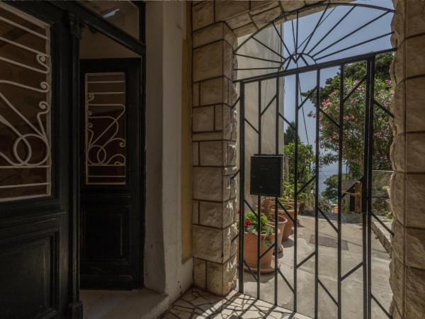 Garden Apartment Marina : photo 6 de la chambre appartement - vue sur jardin