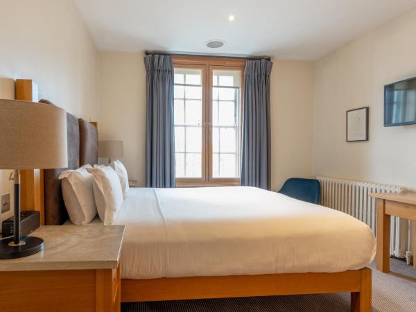 The Clarence : photo 6 de la chambre chambre double ou lits jumeaux