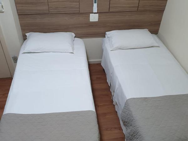 Via Contorno Hotel : photo 1 de la chambre chambre lits jumeaux