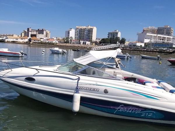 GuestBoat Milagre : photo 1 de la chambre mobile home