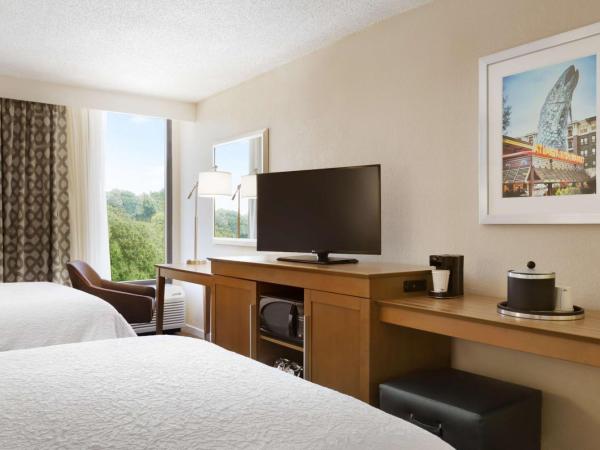 Hampton Inn Atlanta-Buckhead : photo 2 de la chambre chambre 2 lits queen-size - non-fumeurs