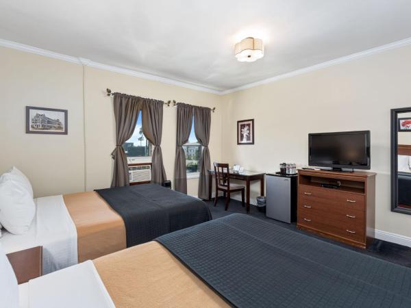 Hollywood Historic Hotel : photo 2 de la chambre chambre avec 2 grands lits queen-size