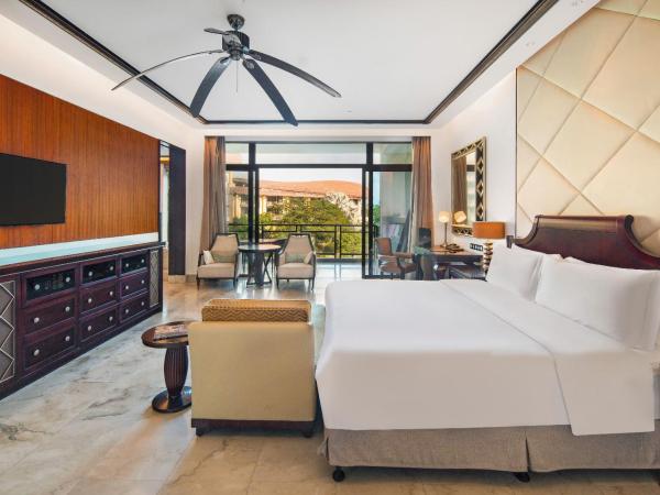 The St. Regis Sanya Yalong Bay Resort : photo 2 de la chambre chambre st. regis avec lit king-size - fumeurs - vue sur jardin