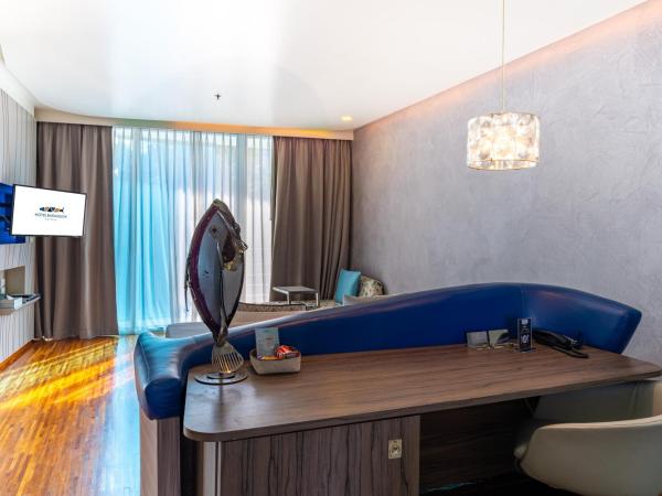 Hotel Baraquda Heeton Pattaya by Compass Hospitality : photo 6 de la chambre chambre lit king-size deluxe