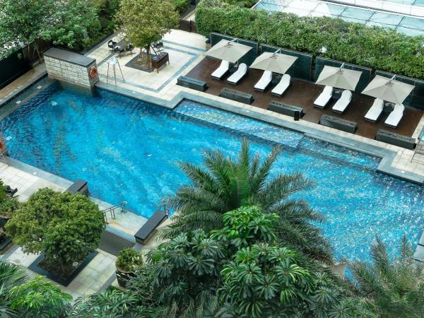 The Ritz-Carlton, Shenzhen, Nearby Futian CBD, Convention & Exhibition Center, Futian Railway Station, Outdoor swimming pool, CNY300 SPA voucher : photo 3 de la chambre chambre deluxe double ou lits jumeaux