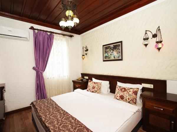 Cicerone Lodge Hotel : photo 6 de la chambre chambre triple standard