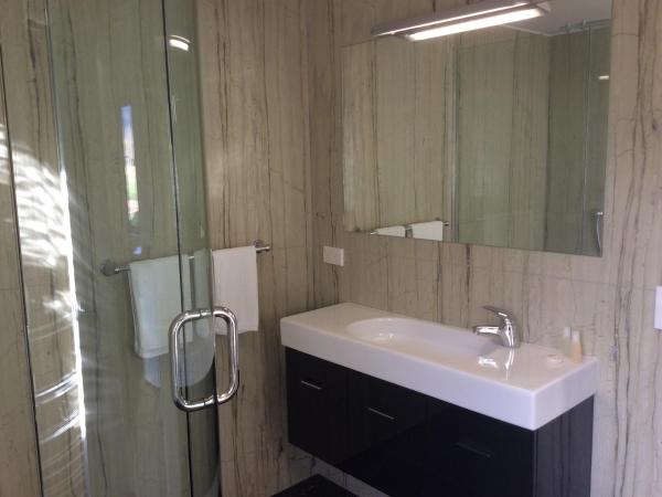 Golfcourse Road Chalets and Lodge : photo 10 de la chambre chalet 1 chambre