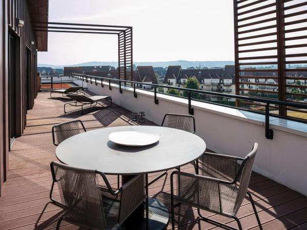 Thalazur Cabourg - Hôtel & Spa : photo 2 de la chambre suite avec terrasse