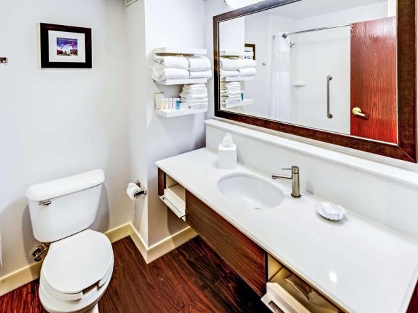 Hampton Inn Columbus I-70E/Hamilton Road : photo 7 de la chambre chambre lit king-size - non-fumeurs
