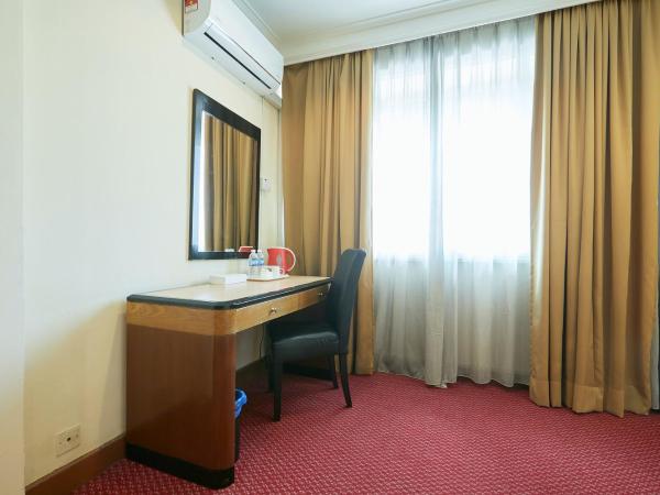 Grand Pacific Hotel PWTC : photo 10 de la chambre chambre deluxe