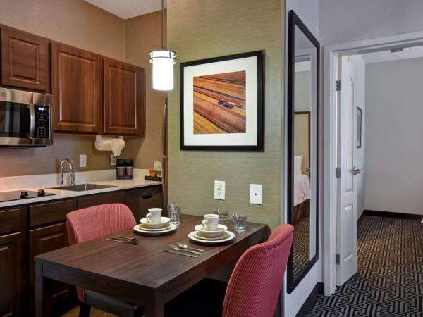 Homewood Suites By Hilton HOU Intercontinental Airport : photo 4 de la chambre suite 1 chambre lit king-size - non-fumeurs