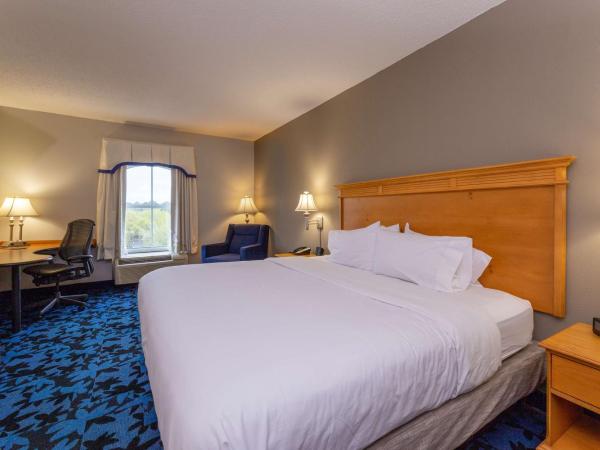 Hampton Inn & Suites Jacksonville Deerwood Park : photo 1 de la chambre chambre lit king-size - non-fumeurs
