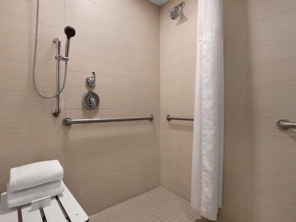 Homewood Suites University City Philadelphia : photo 2 de la chambre king suite with roll-in shower - mobility and hearing access/non-smoking