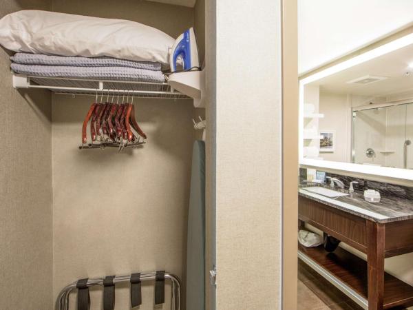 Hampton Inn & Suites Seattle-Downtown : photo 3 de la chambre chambre lit king-size - non-fumeurs