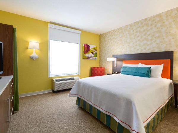 Home2 Suites by Hilton West Edmonton : photo 5 de la chambre queen studio - mobility and hearing access/non-smoking