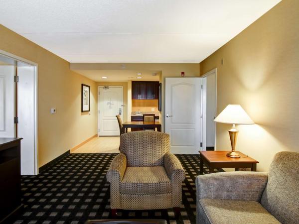 Homewood Suites by Hilton Toronto Airport Corporate Centre : photo 1 de la chambre suite 2 chambres - non-fumeurs