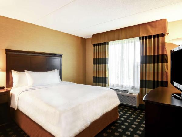 Homewood Suites by Hilton Toronto Airport Corporate Centre : photo 2 de la chambre suite 1 chambre lit king-size - non-fumeurs