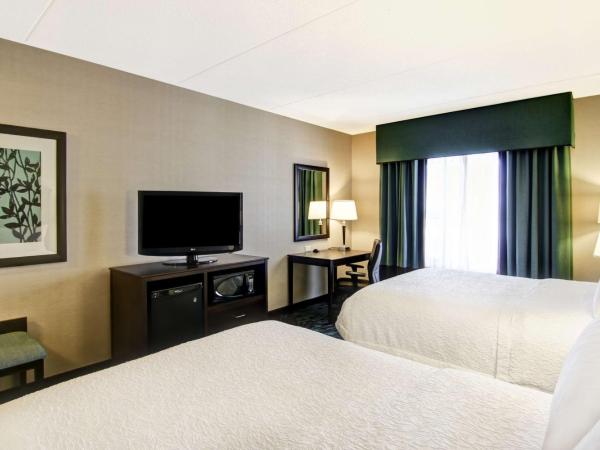 Hampton Inn by Hilton Toronto Airport Corporate Centre : photo 2 de la chambre chambre 2 lits queen-size - non-fumeurs