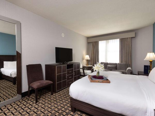 Inn at the Colonnade Baltimore - A DoubleTree by Hilton Hotel : photo 4 de la chambre chambre lit king-size deluxe - non-fumeurs