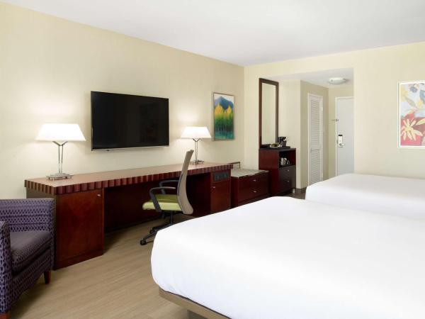 Hilton Charlotte Uptown : photo 2 de la chambre chambre deluxe avec 2 lits queen-size