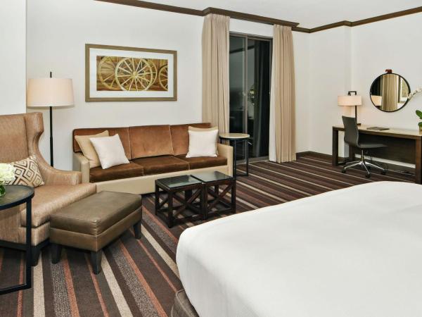 Hilton Dallas-Park Cities : photo 3 de la chambre chambre king premier