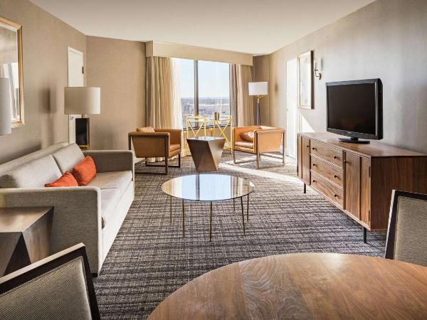 DoubleTree by Hilton Dallas Near the Galleria : photo 2 de la chambre suite 1 chambre
