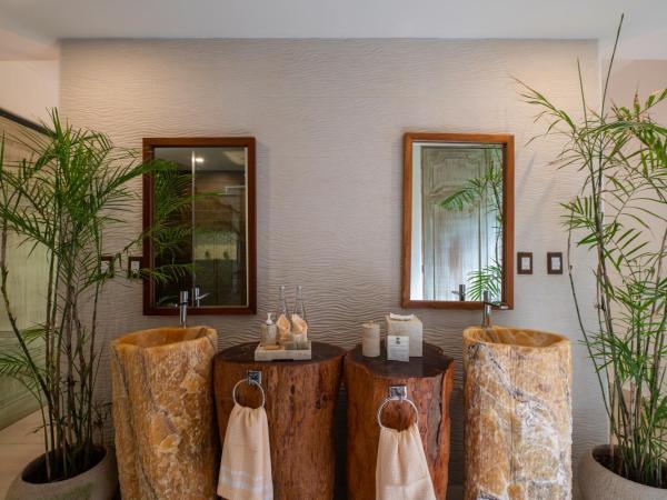 Ana y Jose Hotel & Beach Club Tulum : photo 8 de la chambre suite 2 chambres