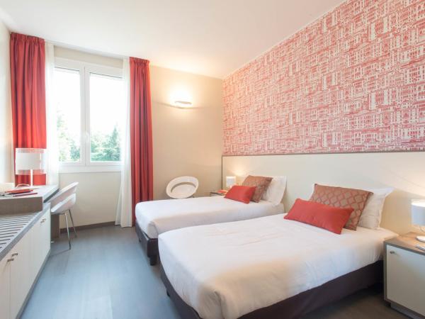 Hotel Tiziano - Gruppo Mini Hotel : photo 6 de la chambre chambre lits jumeaux - vue sur parc