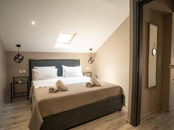 Parthenis Riviera Hotel : photo 6 de la chambre chambre familiale - vue sur mer