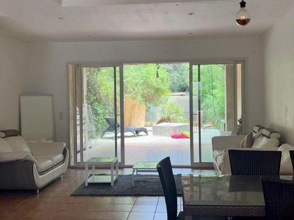 K.N.C.1601 : photo 1 de la chambre villa - vue sur jardin