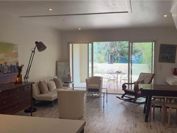 K.N.C.1601 : photo 2 de la chambre chambre double - vue sur parc