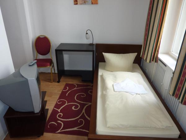 Hotel Pension Kima : photo 3 de la chambre chambre simple