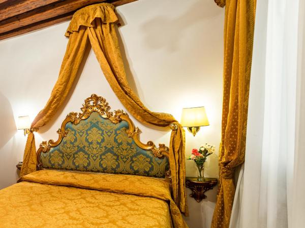 Hotel Al Vagon : photo 9 de la chambre chambre double classique