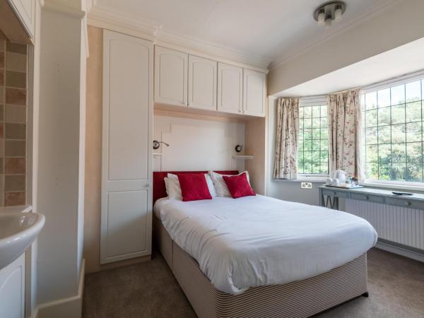 Cransley Apart Hotel : photo 2 de la chambre chambre double avec salle de bains privative