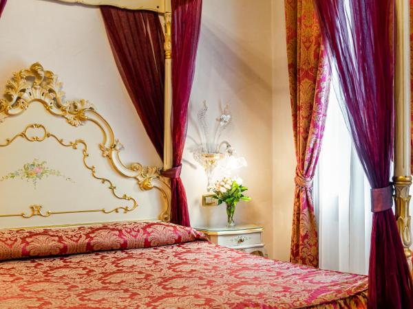 Hotel Al Vagon : photo 7 de la chambre chambre double supérieure