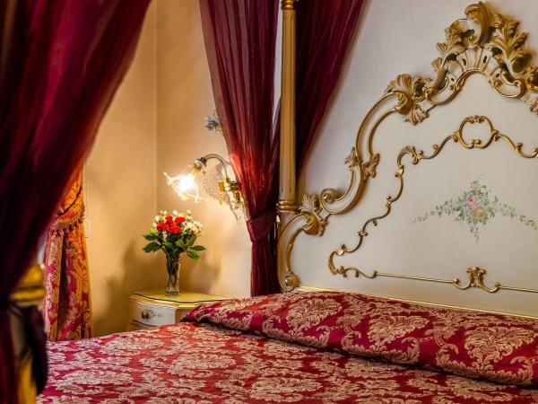 Hotel Al Vagon : photo 9 de la chambre chambre double supérieure