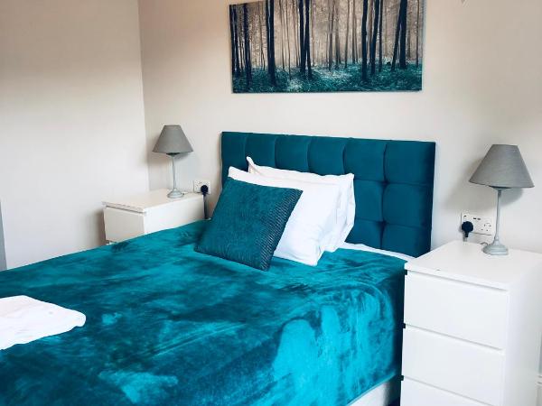 Roundhay, North Leeds Accommodation : photo 6 de la chambre chambre double avec salle de bains privative