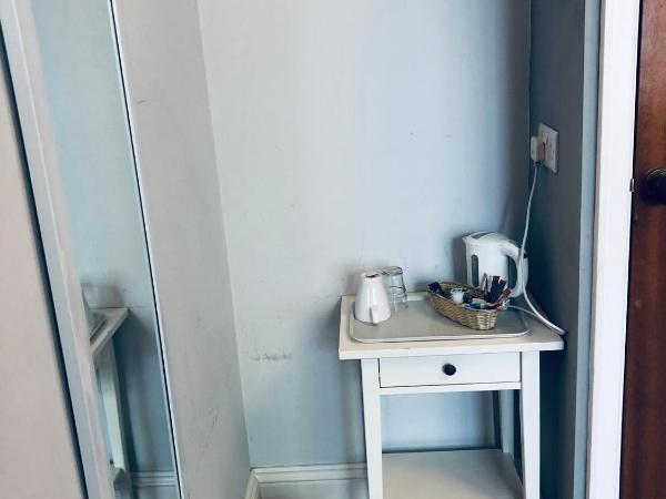 Roundhay, North Leeds Accommodation : photo 7 de la chambre chambre double avec salle de bains privative