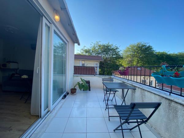 3 Floor Oldcity : photo 1 de la chambre suite familiale penthouse