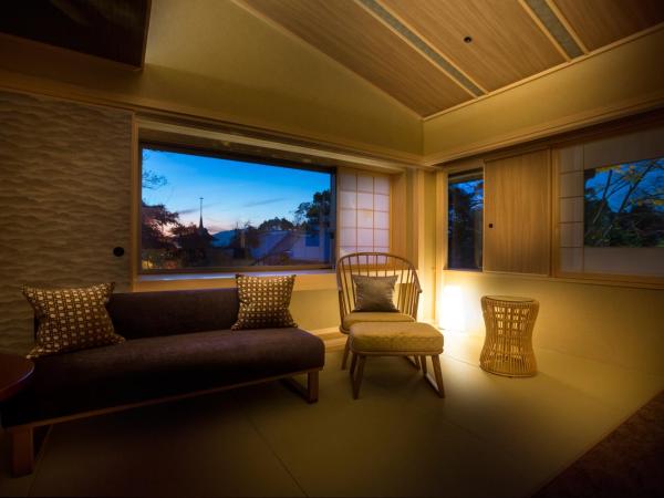 Hotel Yuraku Kyo-yasaka : photo 1 de la chambre japanese-western room with partial open-air bath type a - non-smoking (3rd floor) 